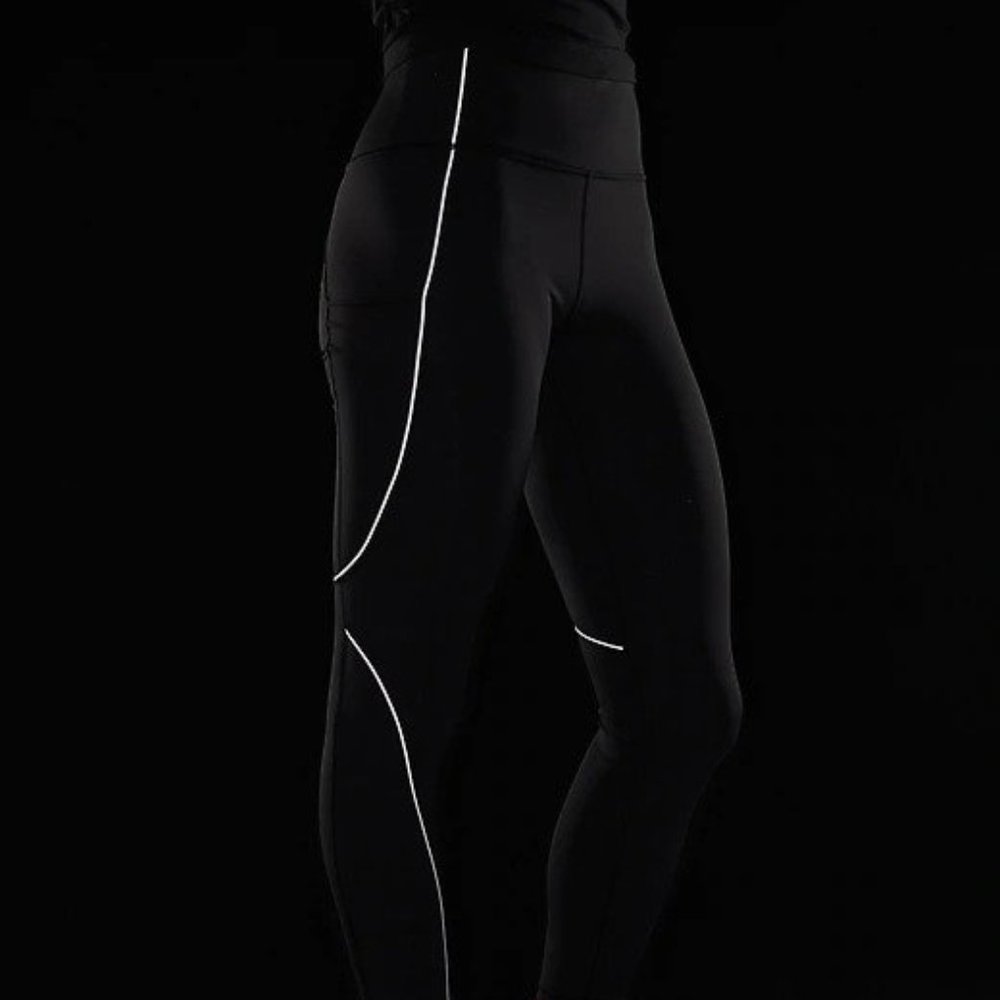 Athleta Tailwind Reflective 7/8 Tights XXS Black - Picture 5 of 6